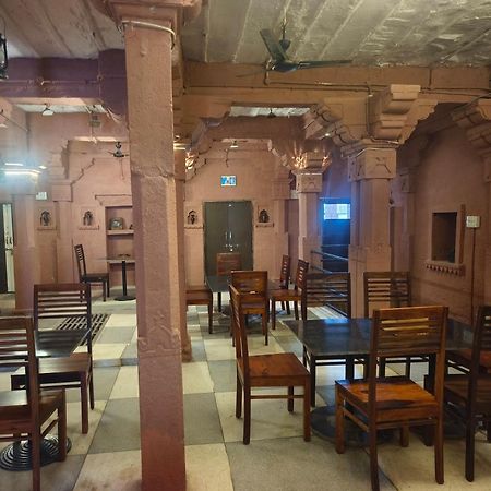 Neel Mahal The Heritage Haveli จ๊อดปูร์ ภายนอก รูปภาพ