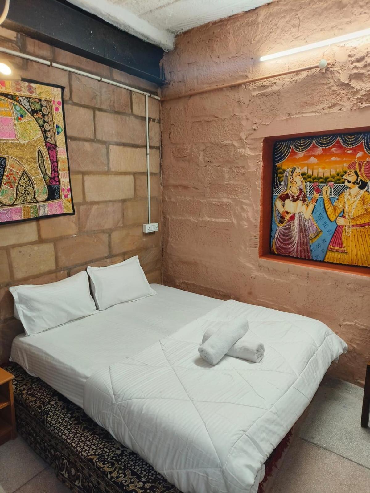 Neel Mahal The Heritage Haveli จ๊อดปูร์ ภายนอก รูปภาพ